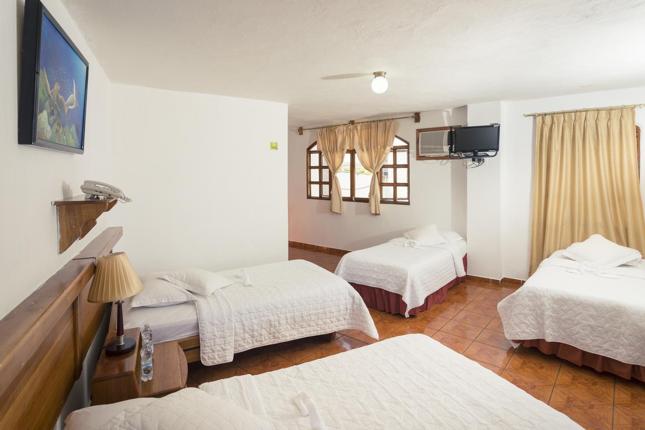 Grand Hotel Lobo De Mar Puerto Ayora  Exterior foto